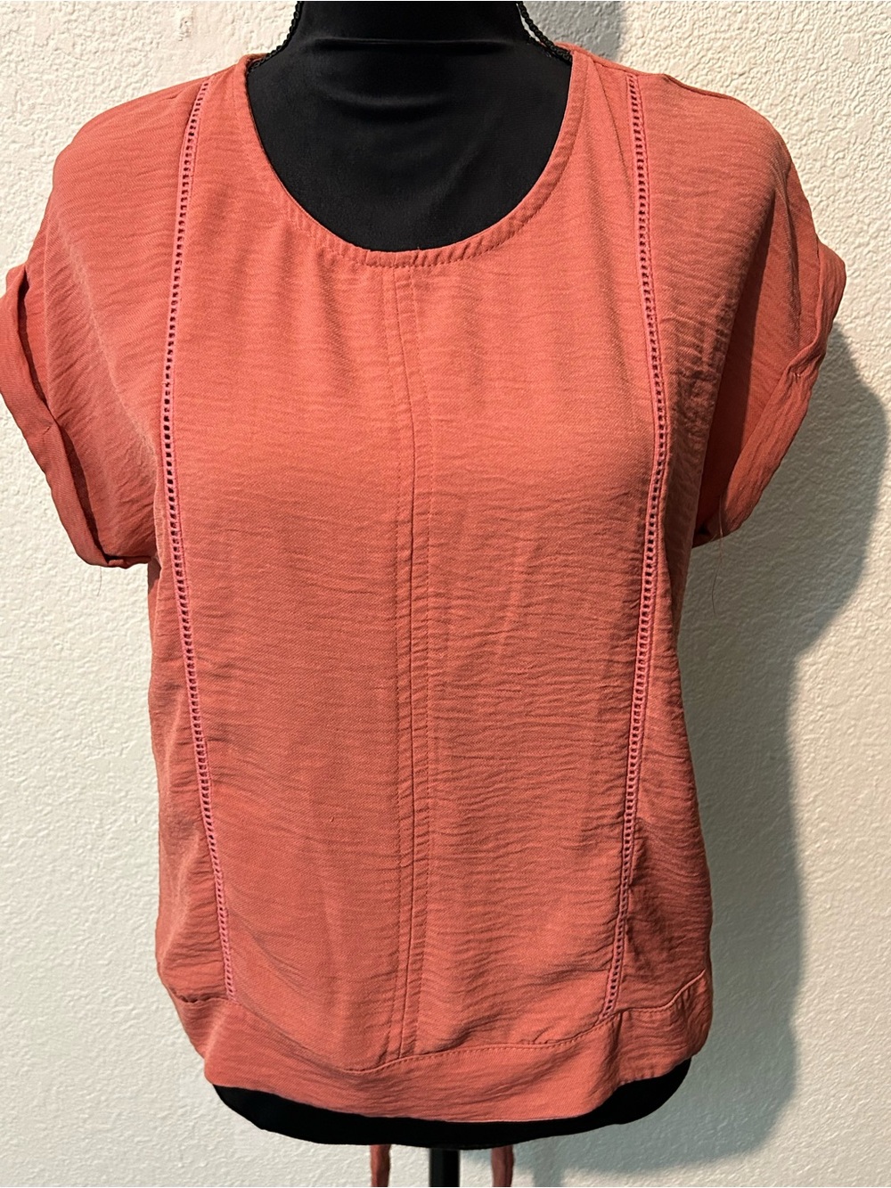 Women’s Rust Short-Sleeve Scoop Neck Top